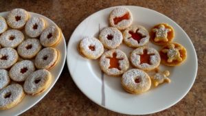 Deliciously imperfect Linzer cookies