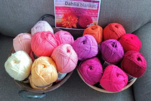 Dahlia Blanket CAL Update » Crafts Crush Cancer